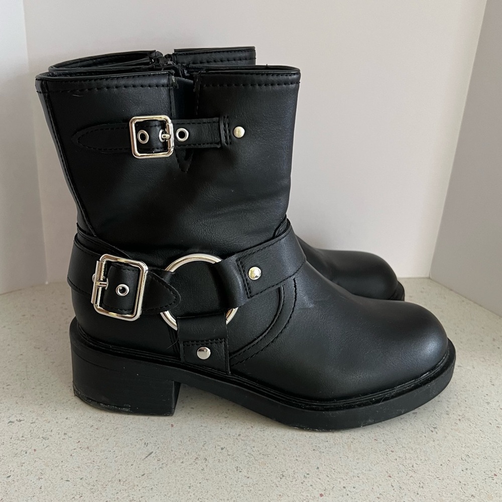 Universal Thread Connor Harness Buckle Ankle Boot… - image 2